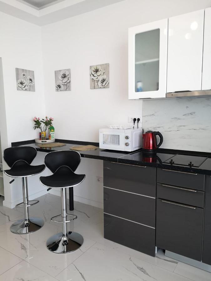 Promenada Beach Residence 那沃达利 外观 照片